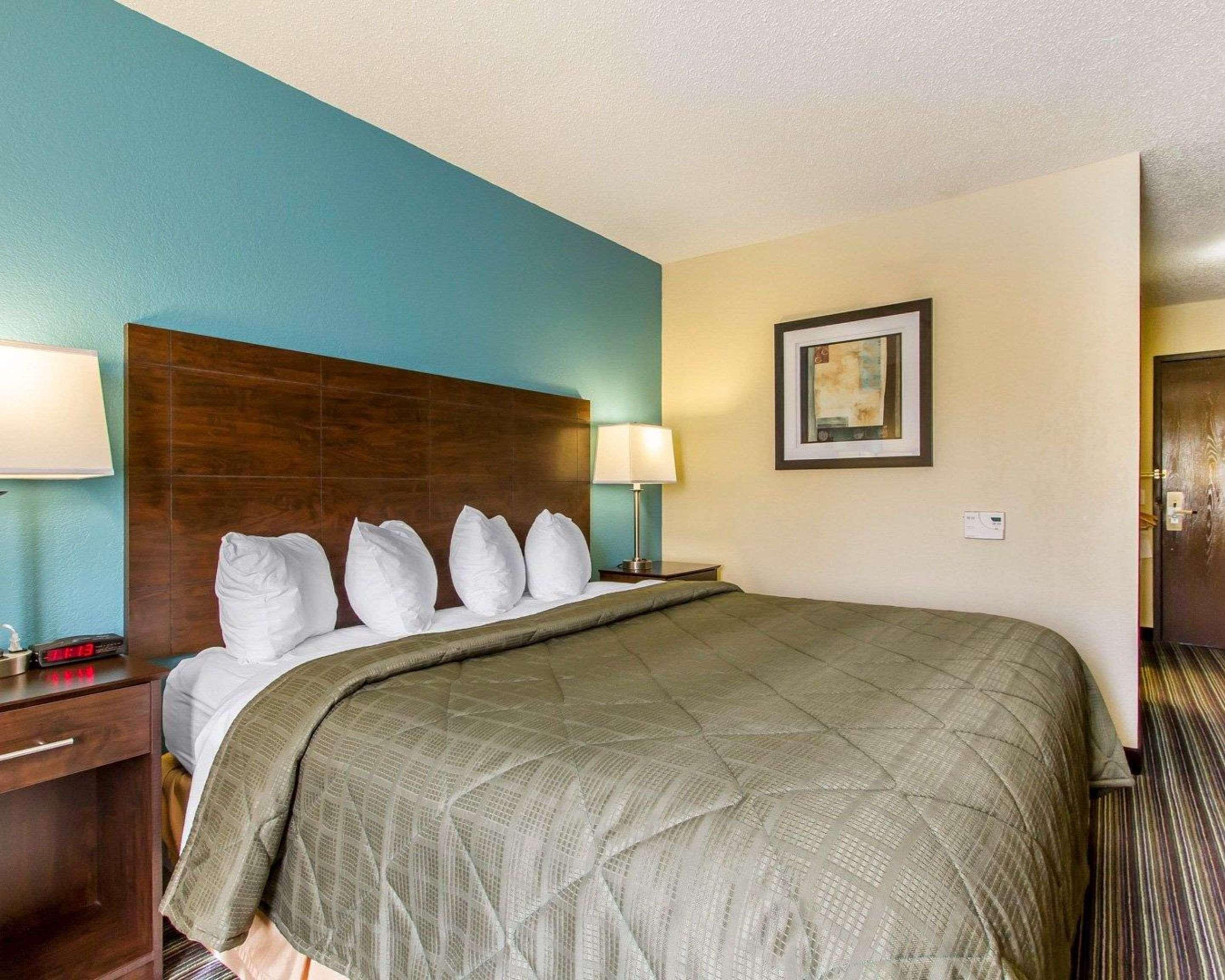 Quality Inn Murray University Area Exteriör bild
