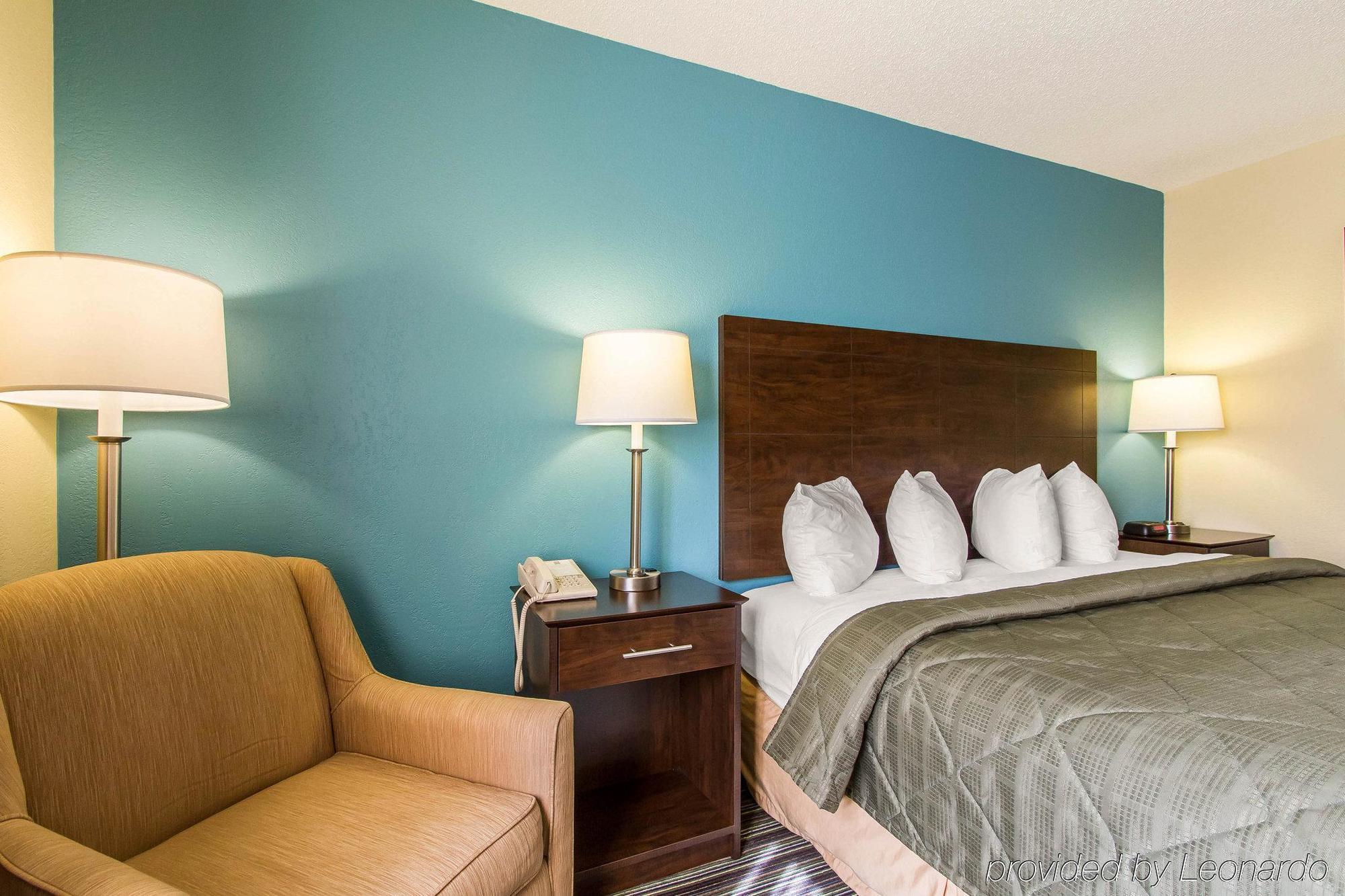 Quality Inn Murray University Area Exteriör bild