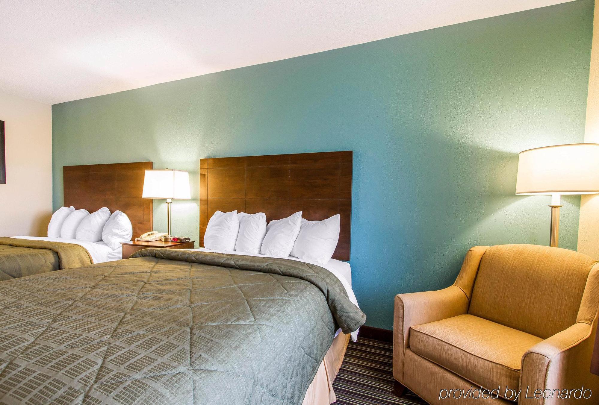 Quality Inn Murray University Area Exteriör bild