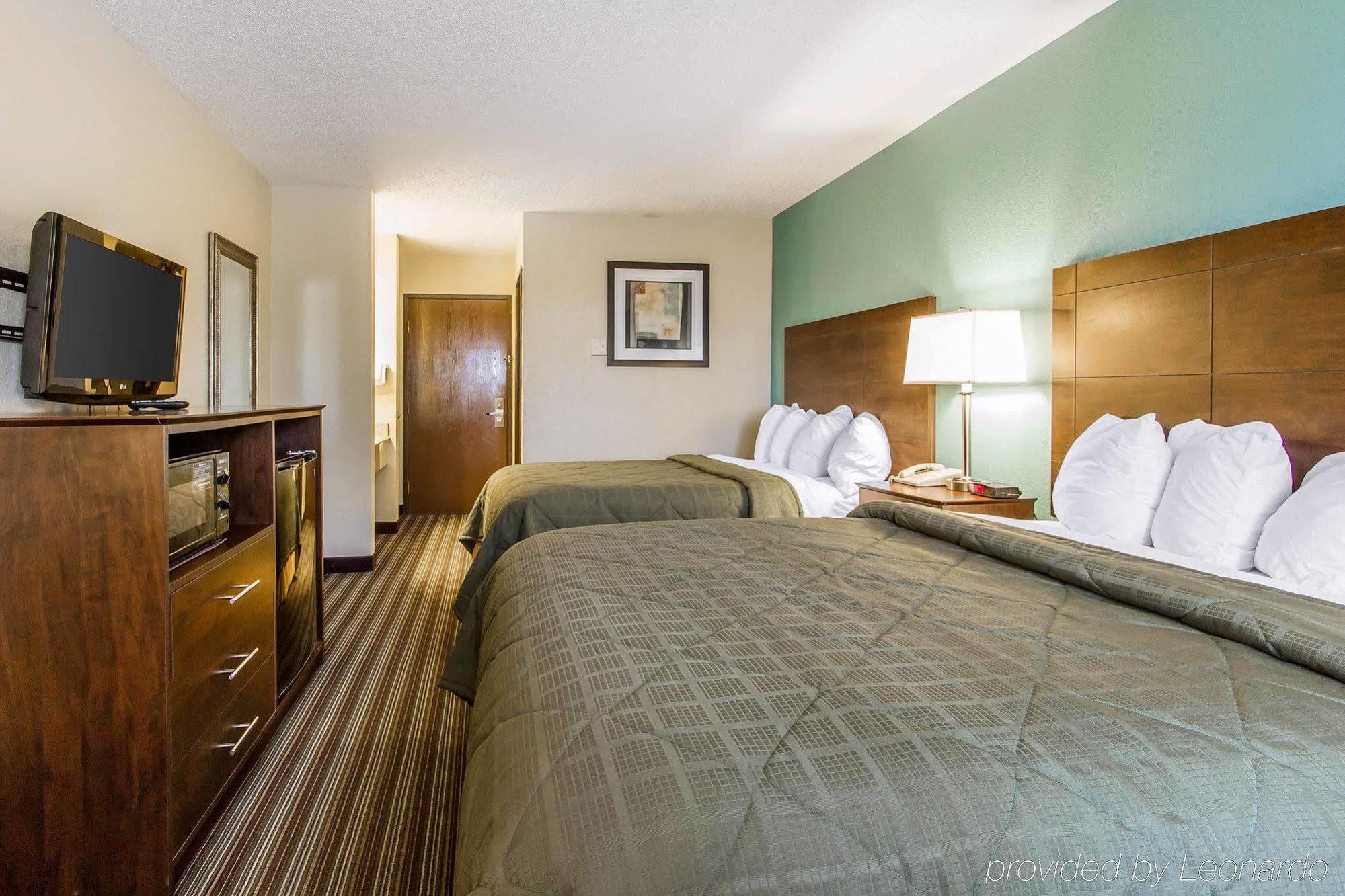 Quality Inn Murray University Area Exteriör bild