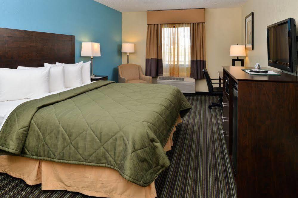 Quality Inn Murray University Area Exteriör bild